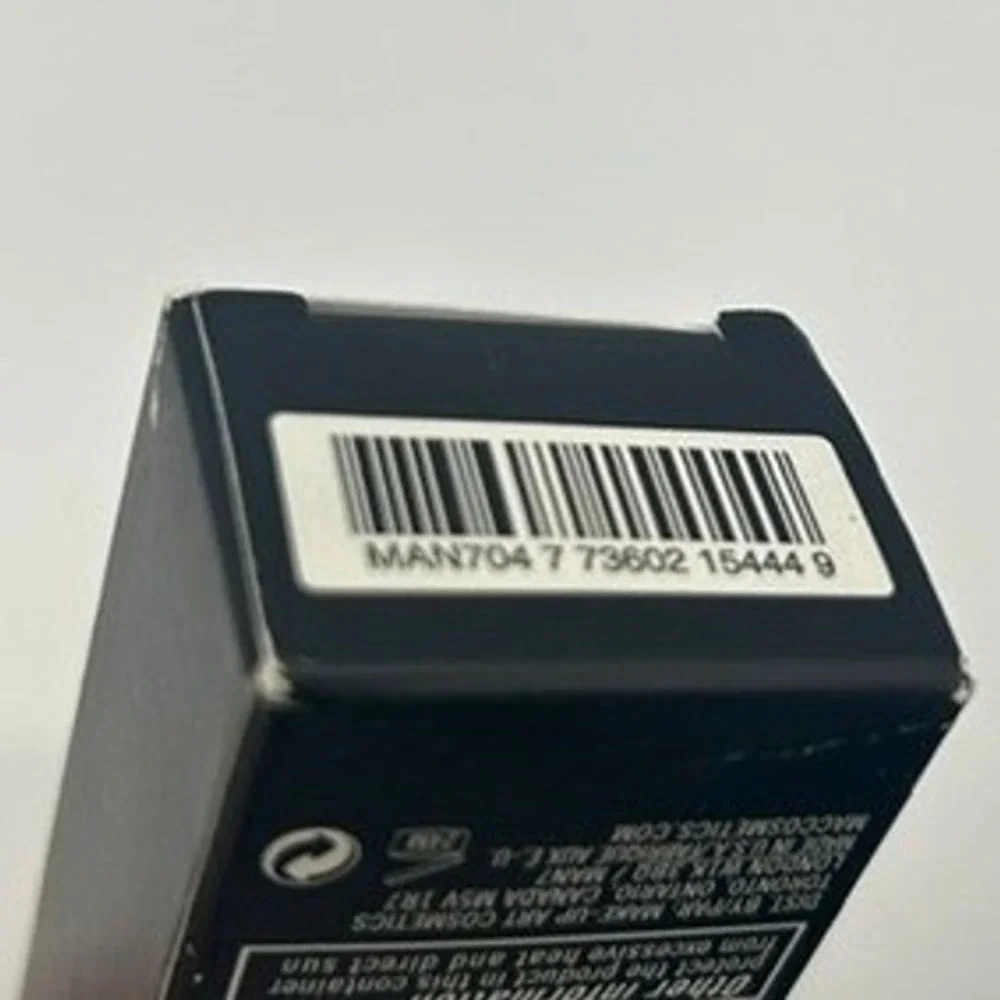 MAC Studio Sculpt Foundation NC30 40ml SPF 15 New Gel-Cream Satin Finish